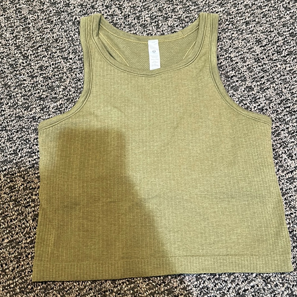 Lululemon ebb street cropped tank